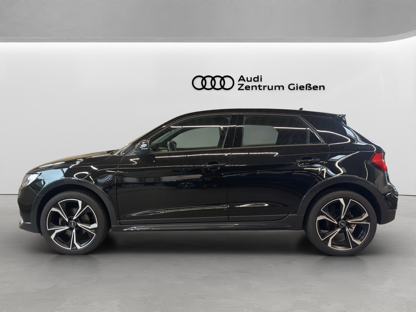 A1 allstreet 30 TFSI S-tronic S line SONOS Navi LED