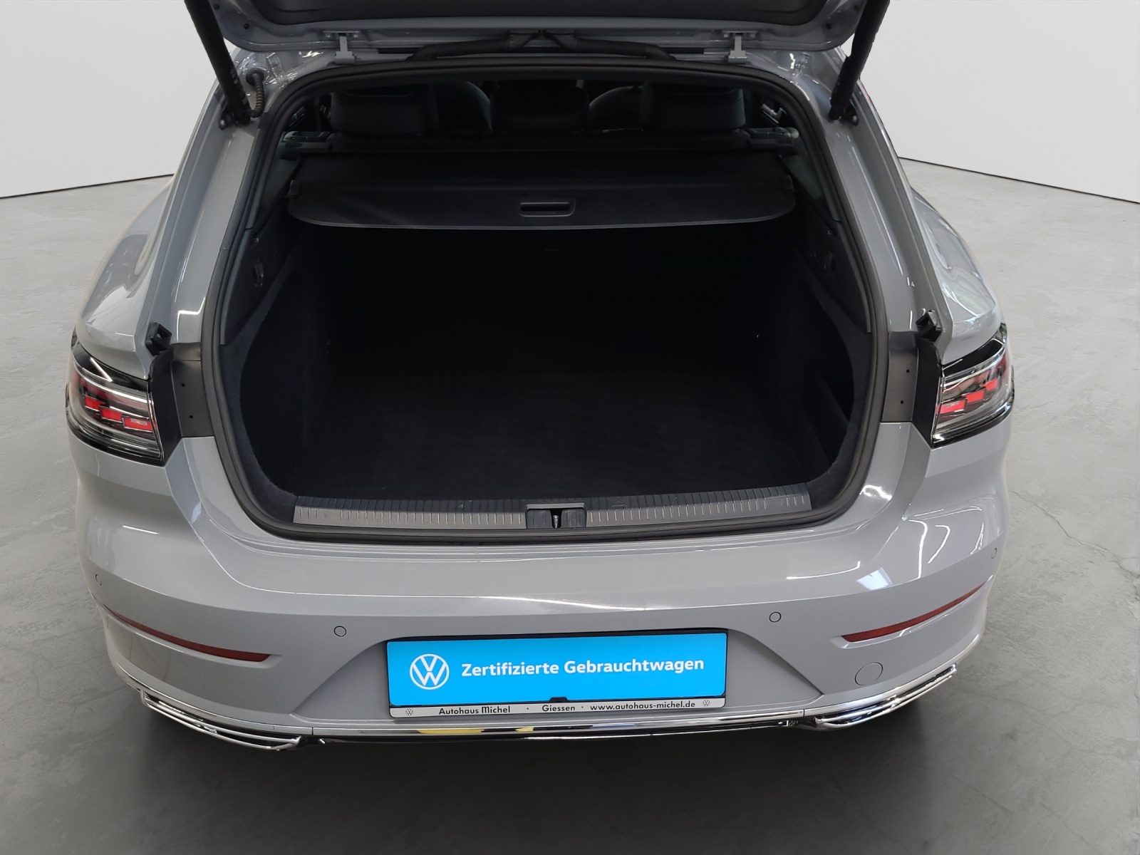Arteon Shooting Brake TDI DSG R-Line IQ-Light HeadUp Panodach