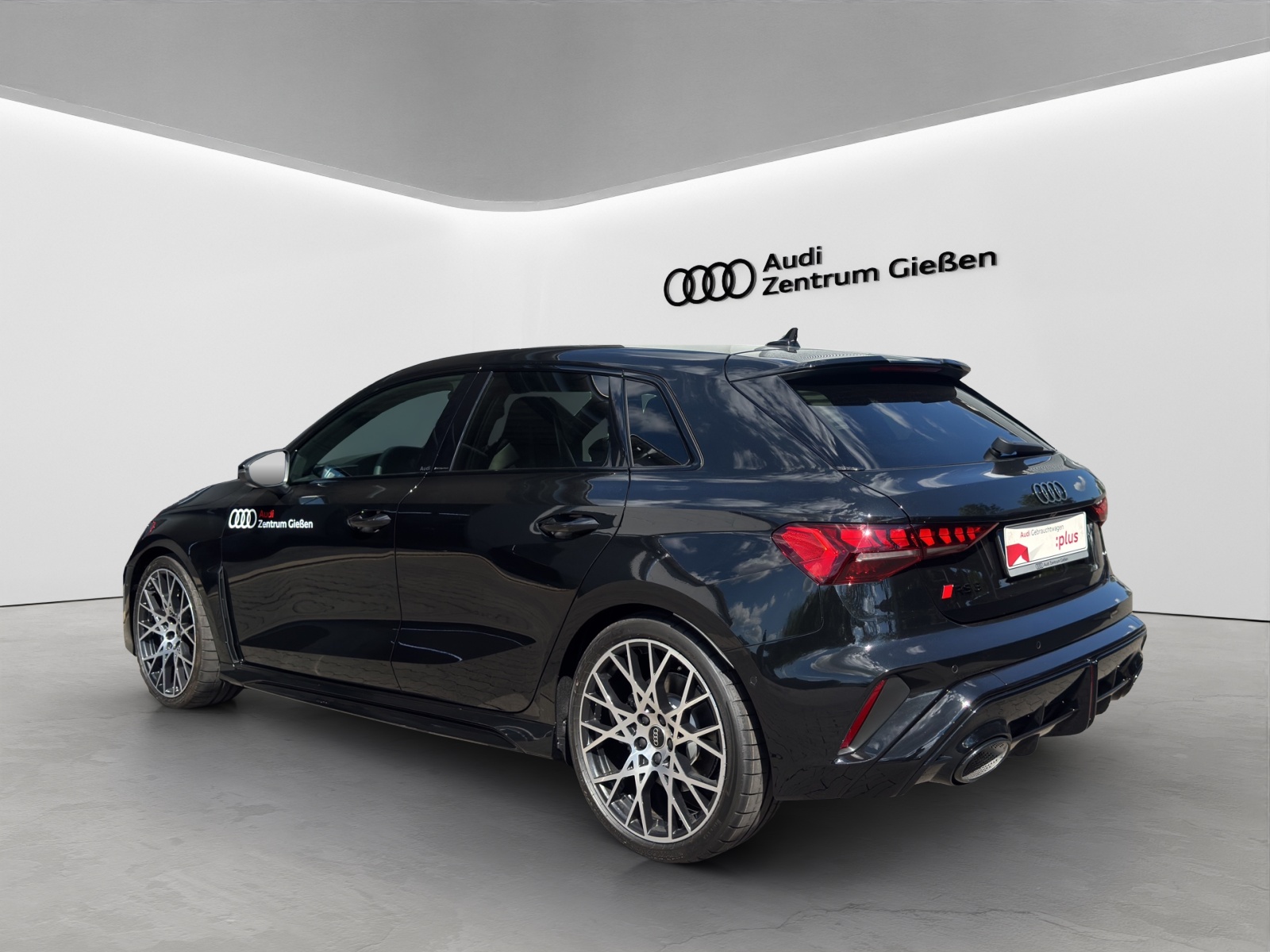 RS 3 Sportback 2.5 TFSI quattro HuD SONOS Pano Matrix-LED