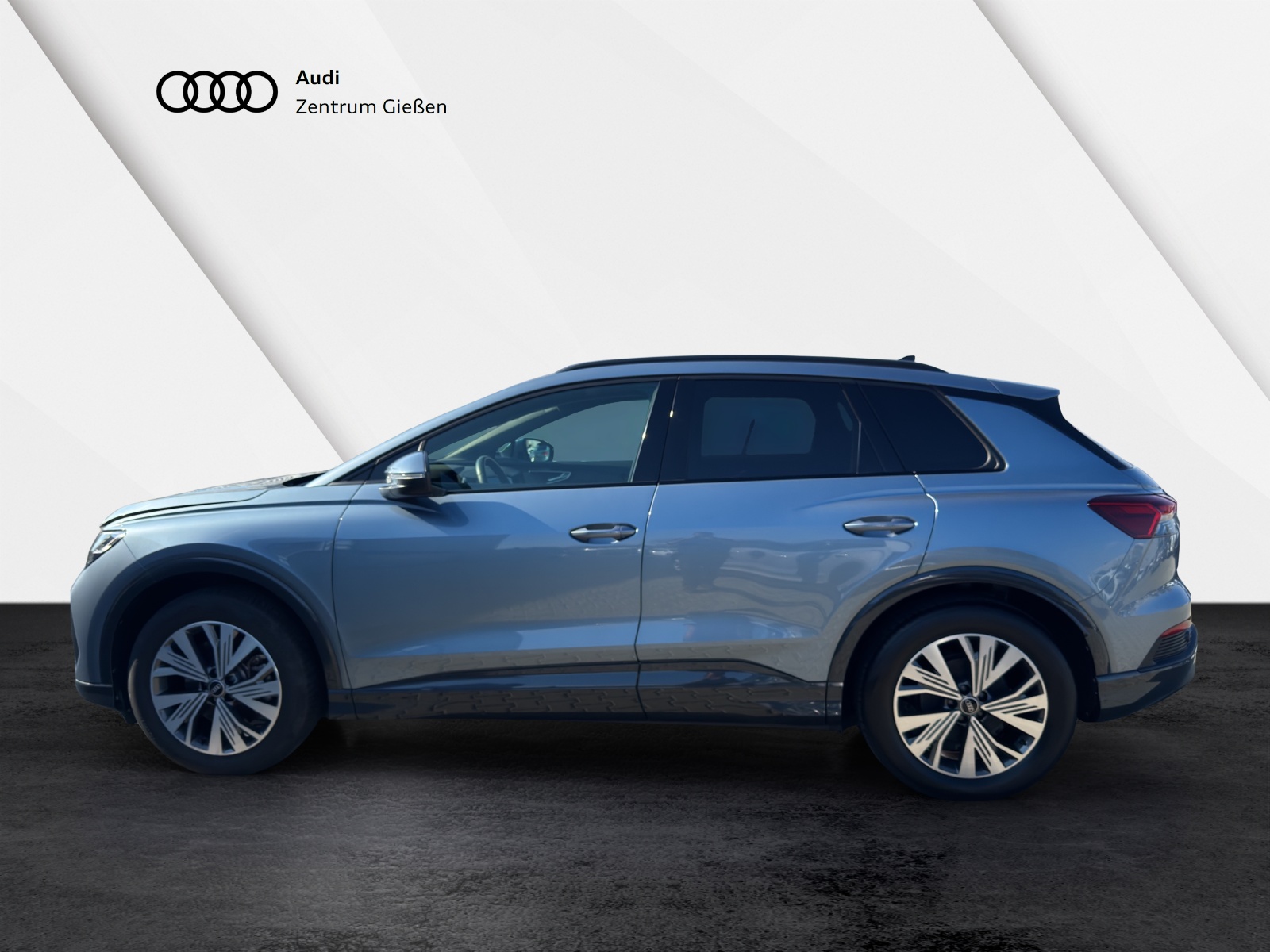 Q4 e-tron 40 Black AHK Matrix-LED Assistenzpaket Navi