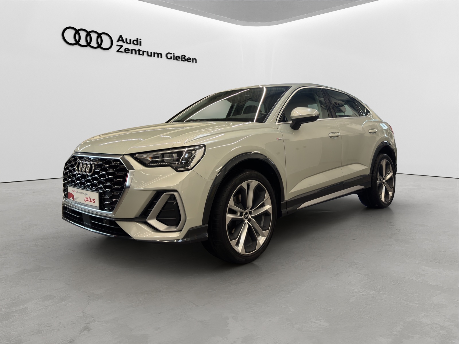 Q3 Sportback 35 TFSI S line Standheizung LED Navi 