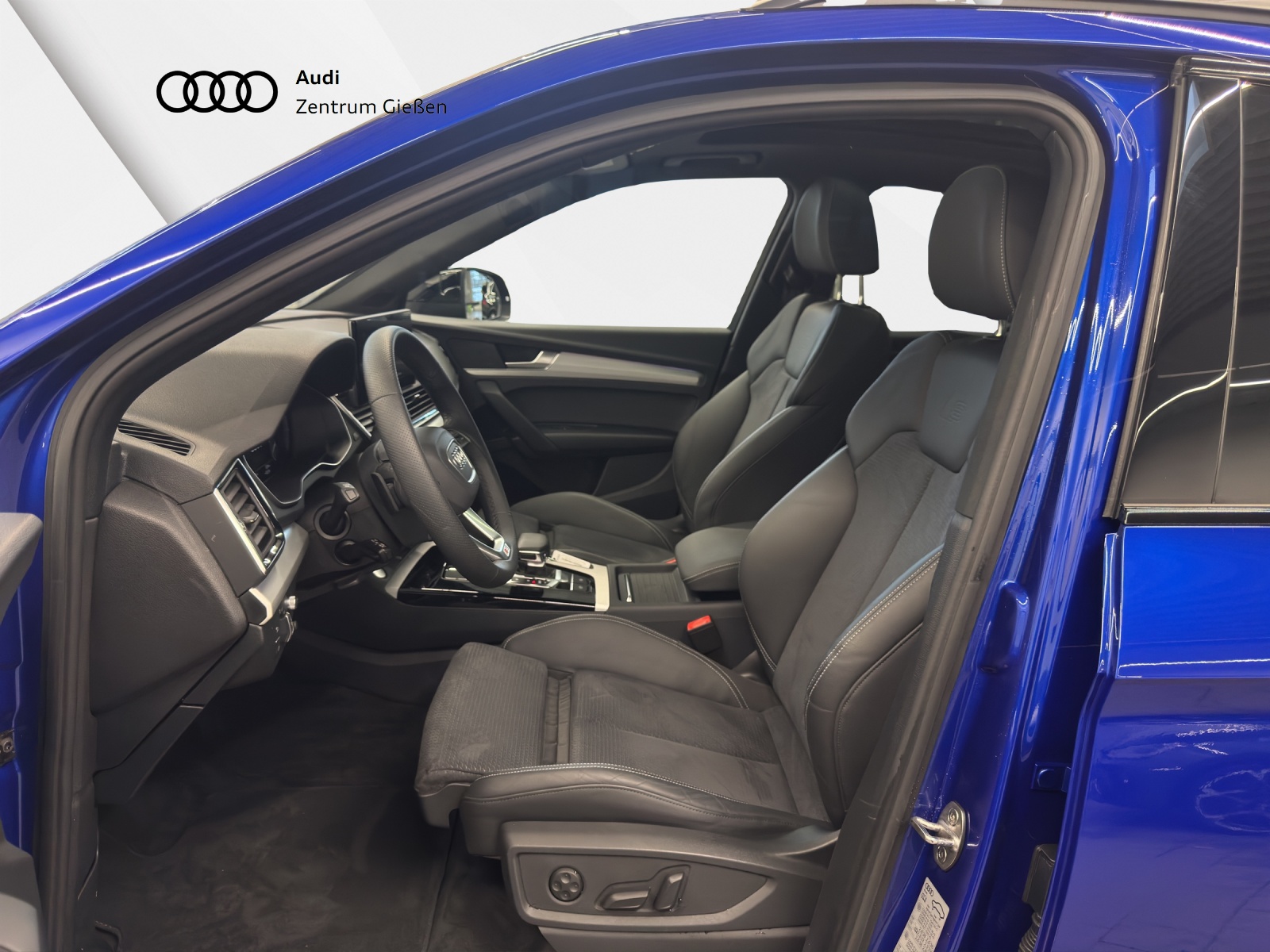 Q5 Sportback 55 TFSI e quattro S line Pano B&O AHK HuD Matrix-LED