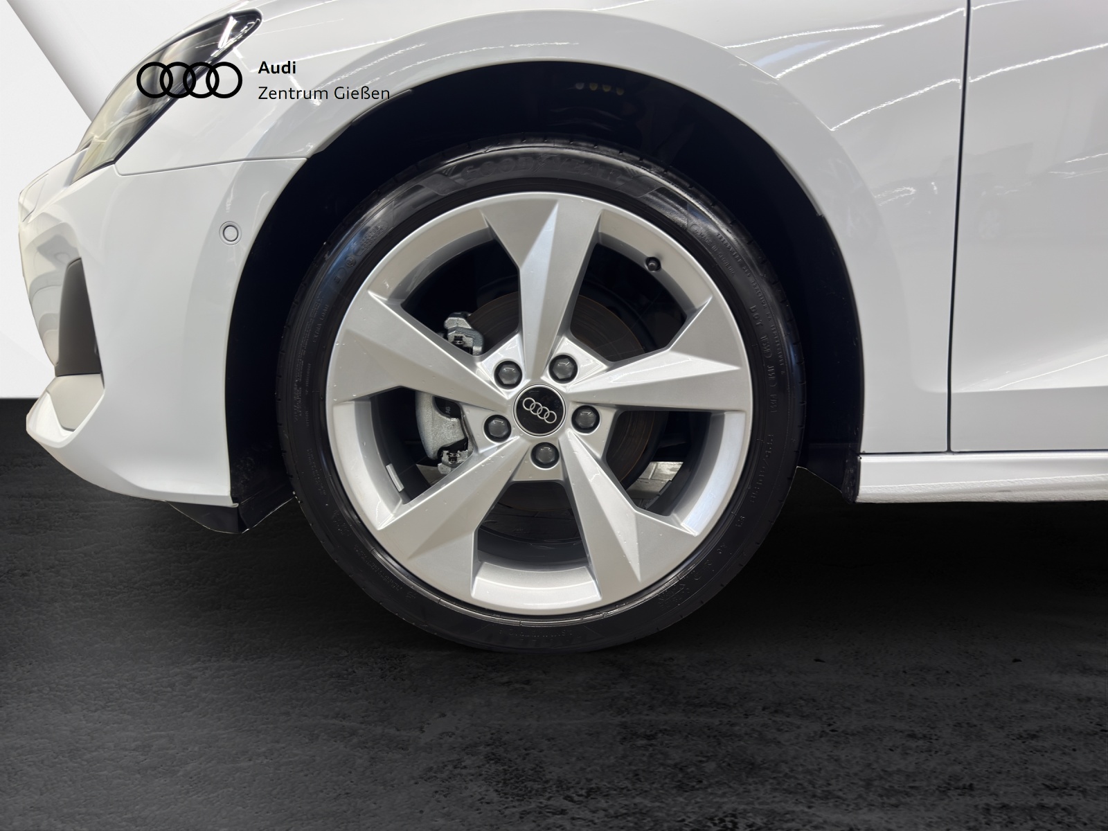 A3 Sportback 30 TFSI advanced Pano Kamera Navi