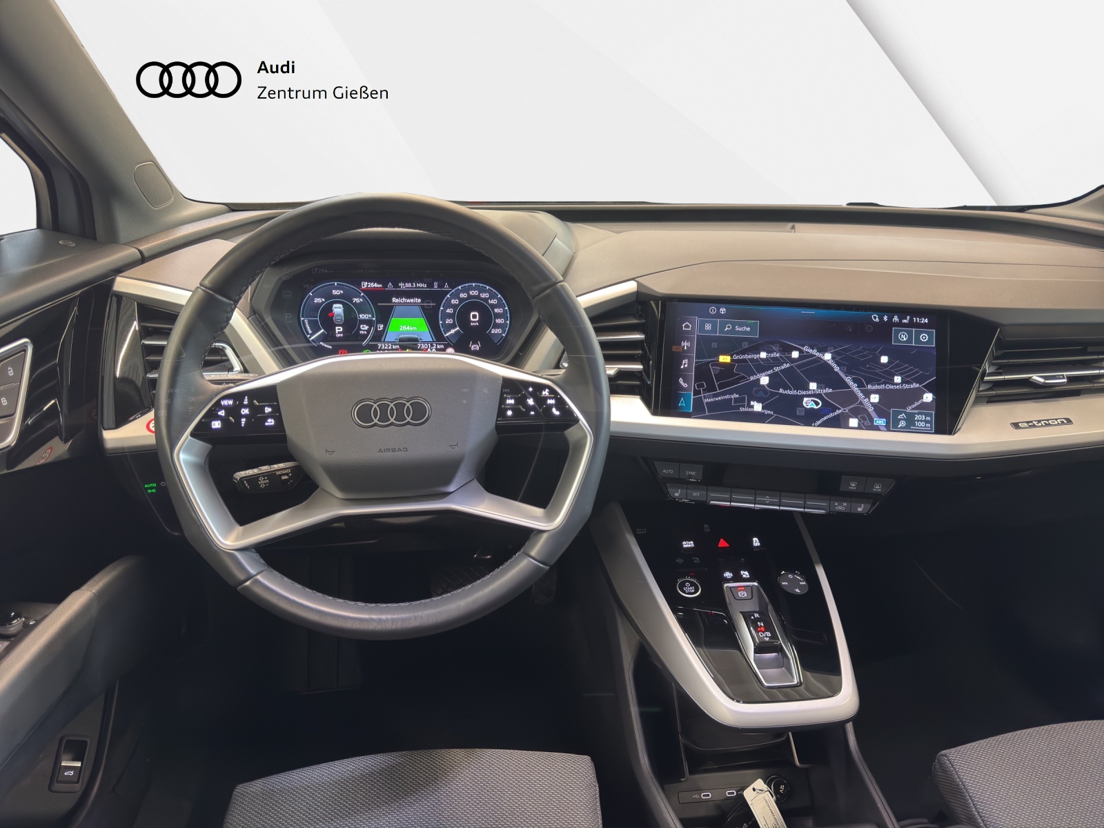 Q4 e-tron 45 Sportback S line Black Assistenzpaket plus