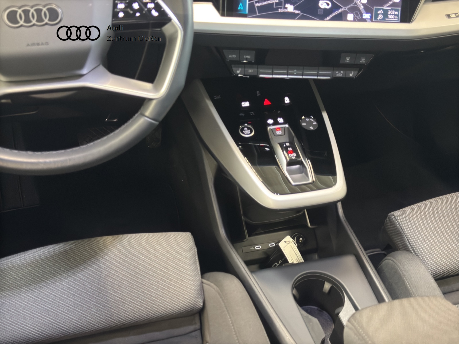 Q4 e-tron 45 Sportback S line Black Assistenzpaket plus