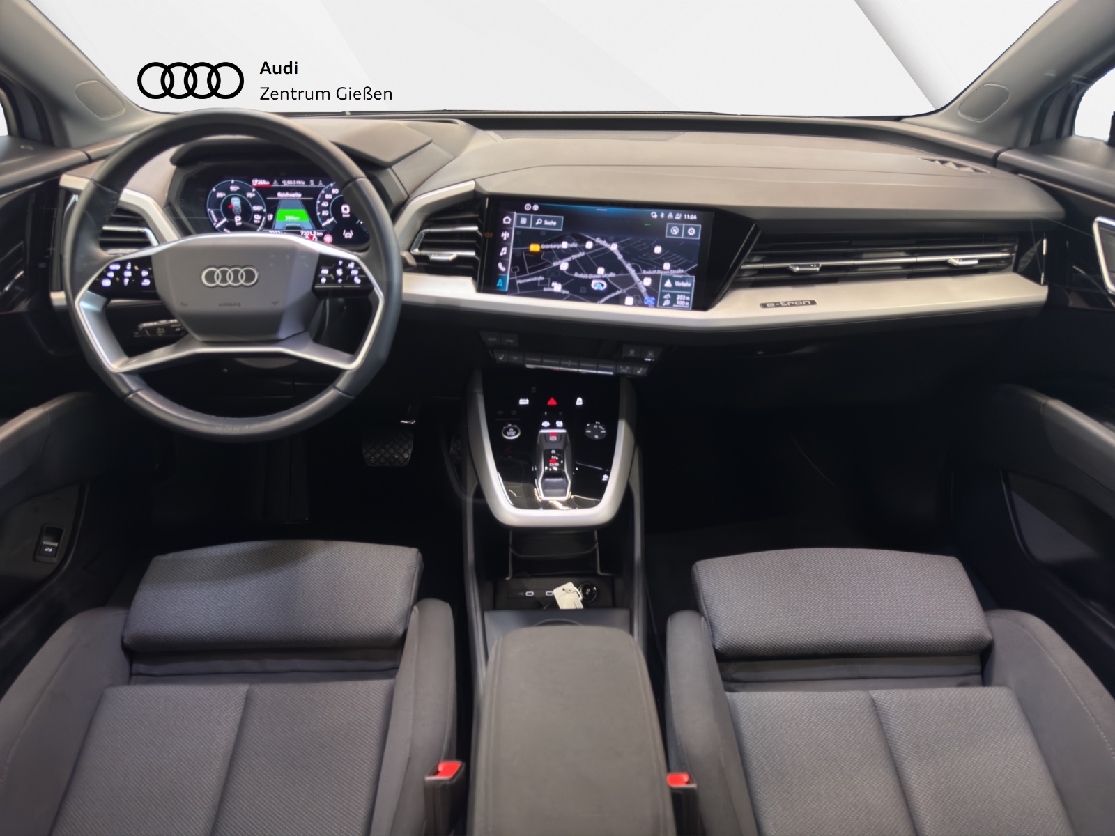 Q4 e-tron 45 Sportback S line Black Assistenzpaket plus