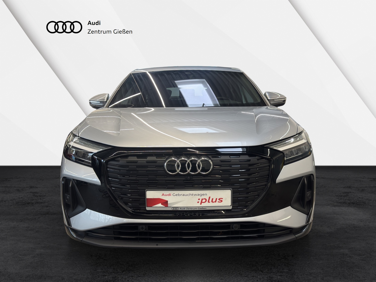 Q4 e-tron 45 Sportback S line Black Assistenzpaket plus