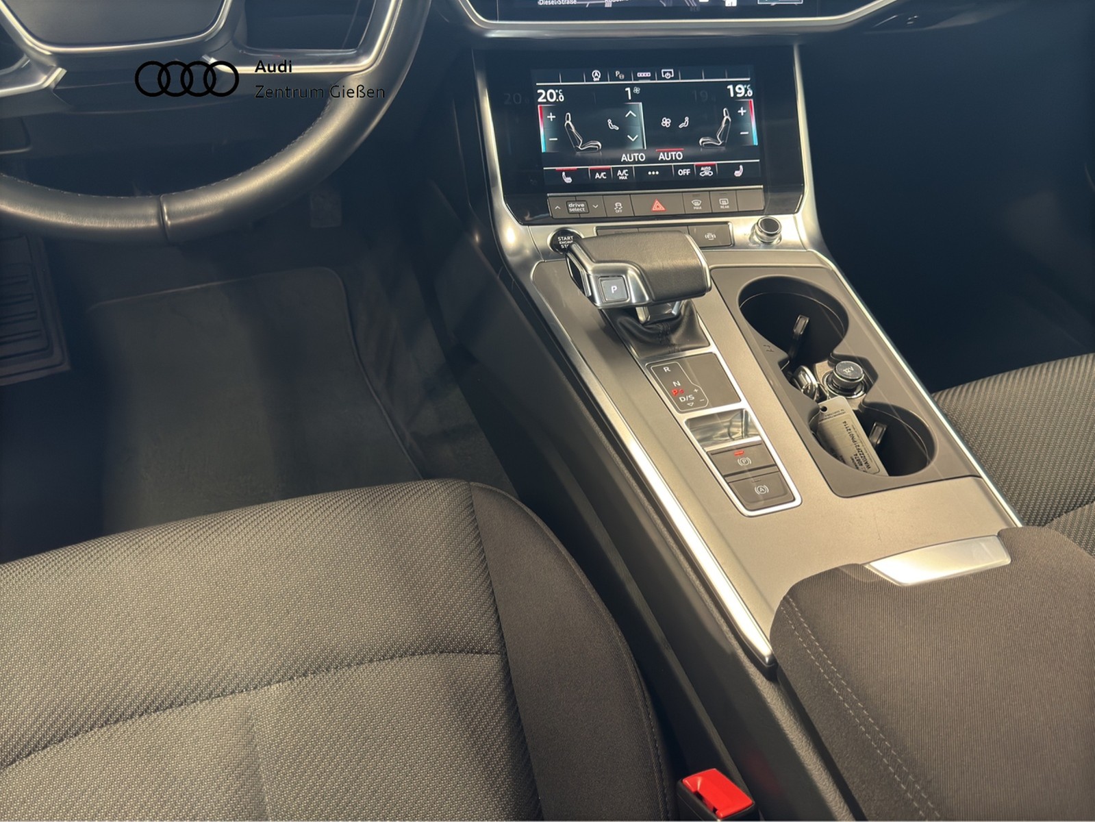 A6 Avant 40 TDI Assistenzpaket Tour AHK Navi LED