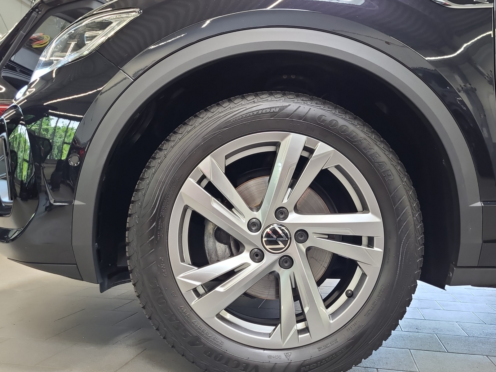 T-Roc TSI R-Line IQ-Light TravelAssist Navi Kamera