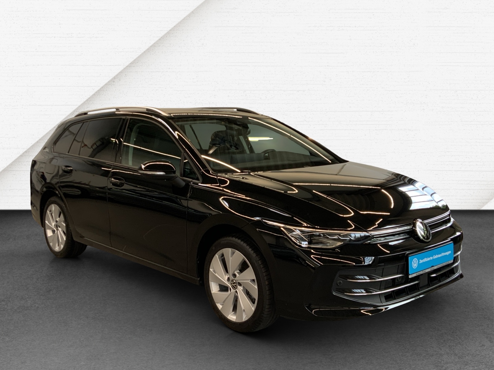 Golf 8 Variant eTSI DSG Goal