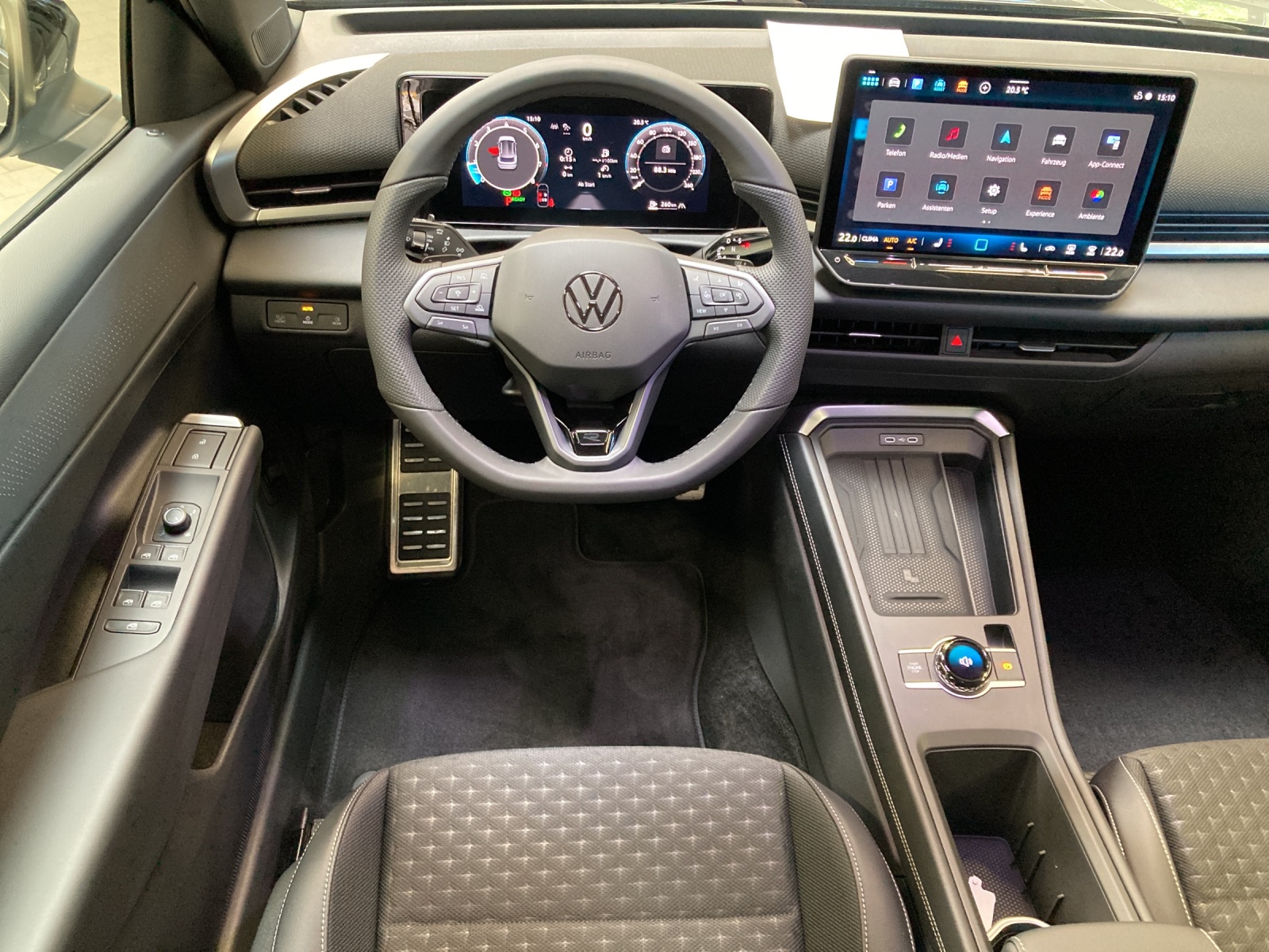 T-Roc eTSI DSG R-Line 