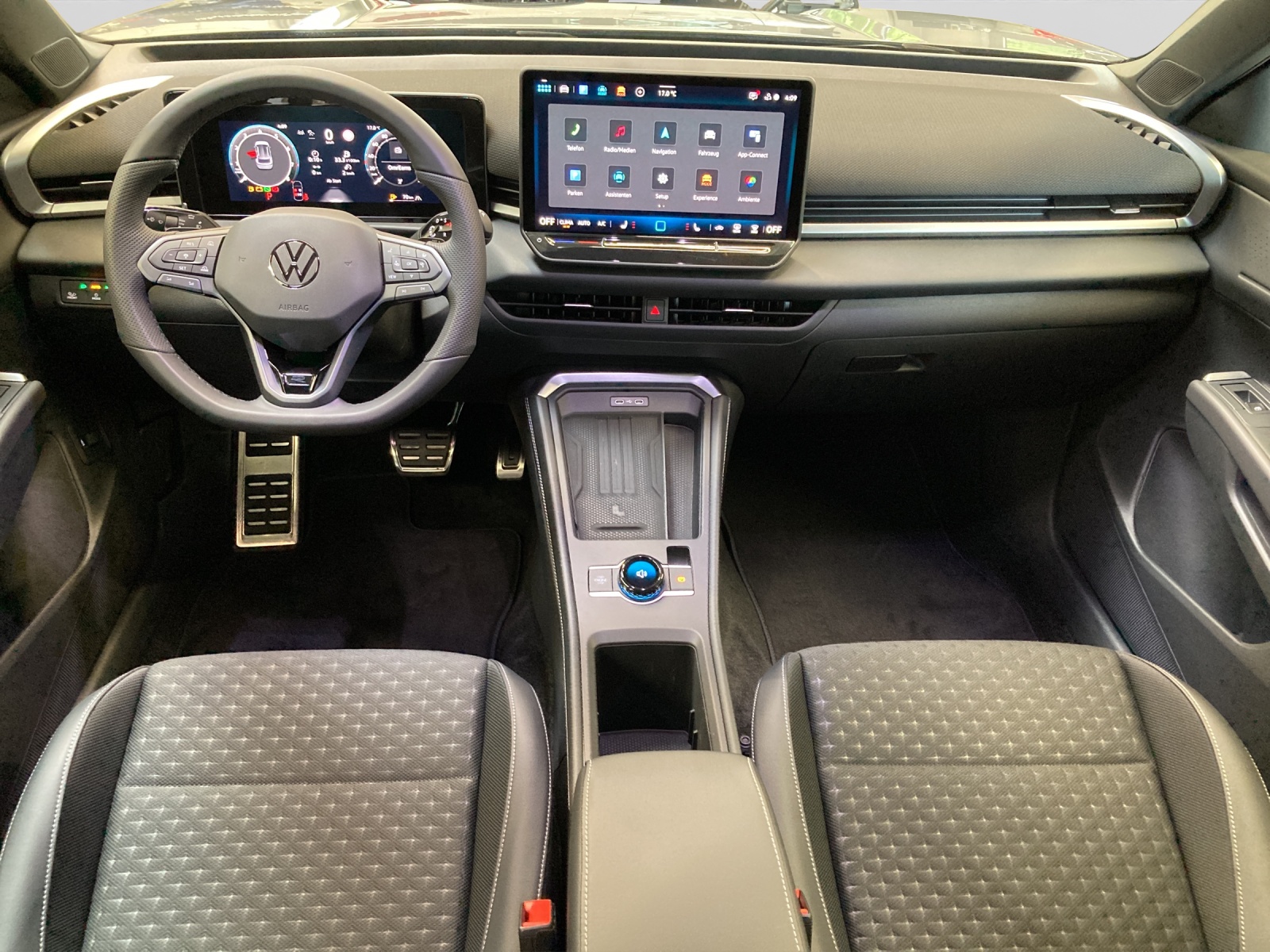 T-Roc eTSI DSG R-Line 