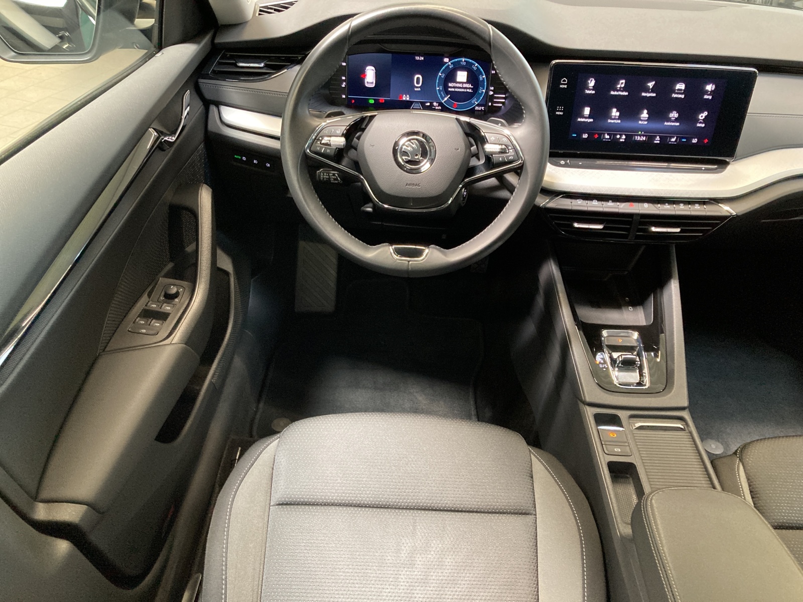 Octavia Combi TDI DSG Tour LED ACC Navi Alu-18Zoll