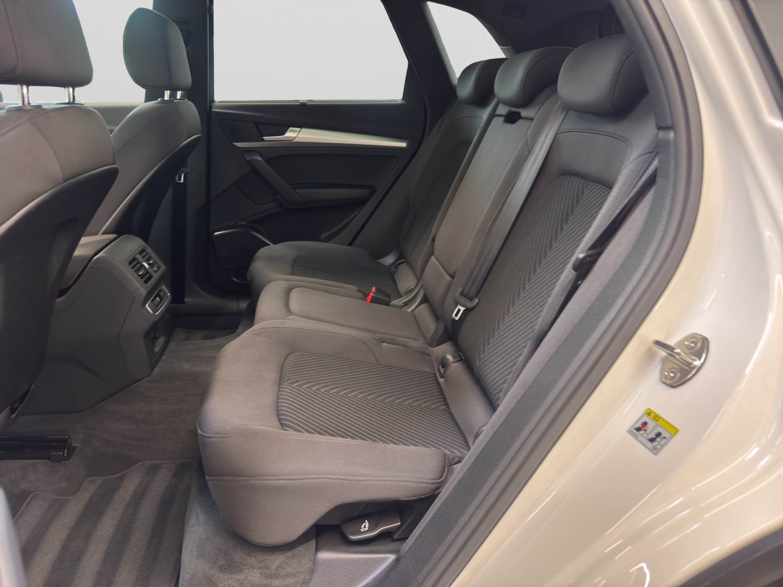 Q5 50 TFSI e quattro Pano Navi Assistenzpaket