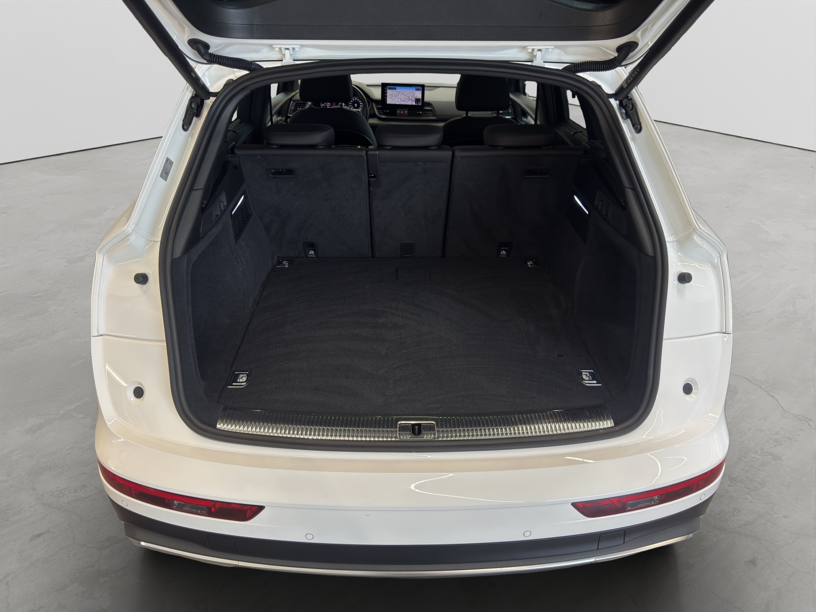 Q5 50 TFSI e quattro Pano Navi Assistenzpaket