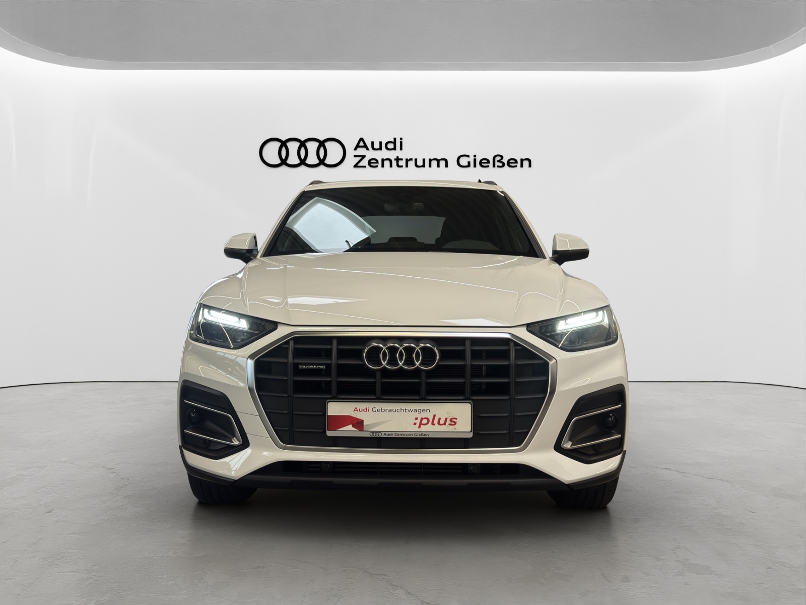 Q5 50 TFSI e quattro Pano Navi Assistenzpaket