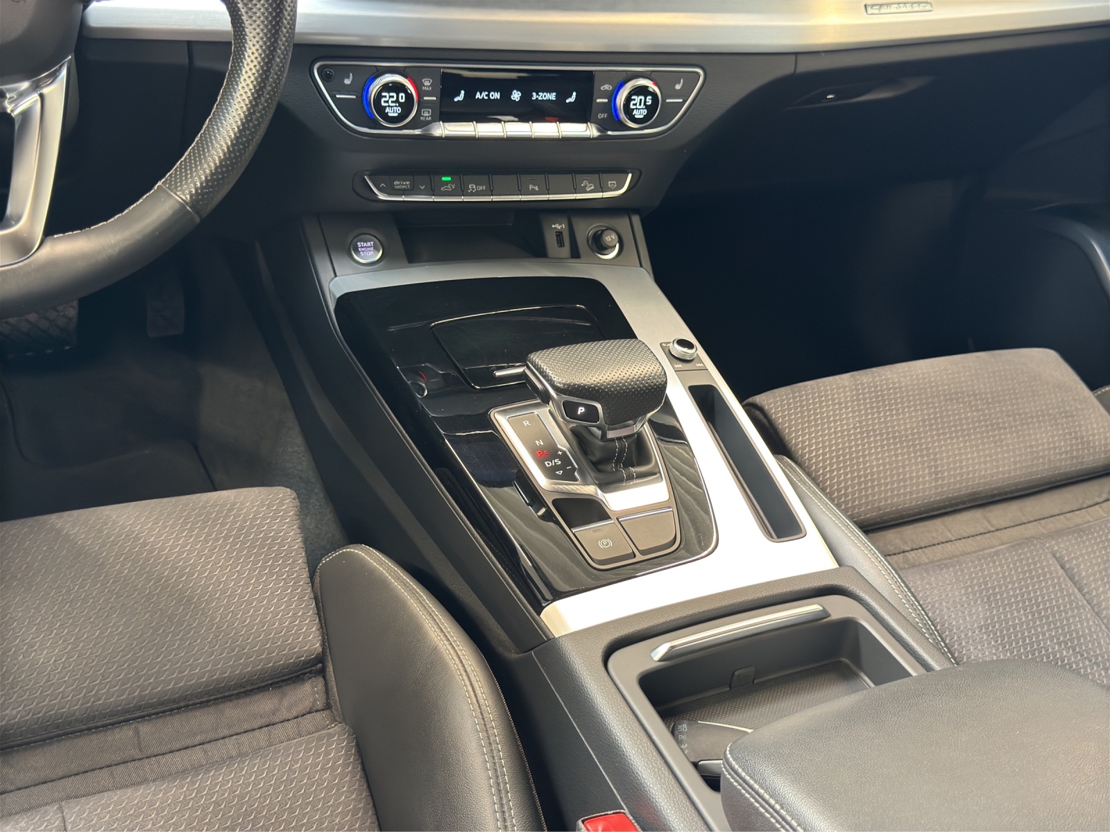 Q5 Sportback 50 TFSI e quattro S line Black Matrix-LED Navi