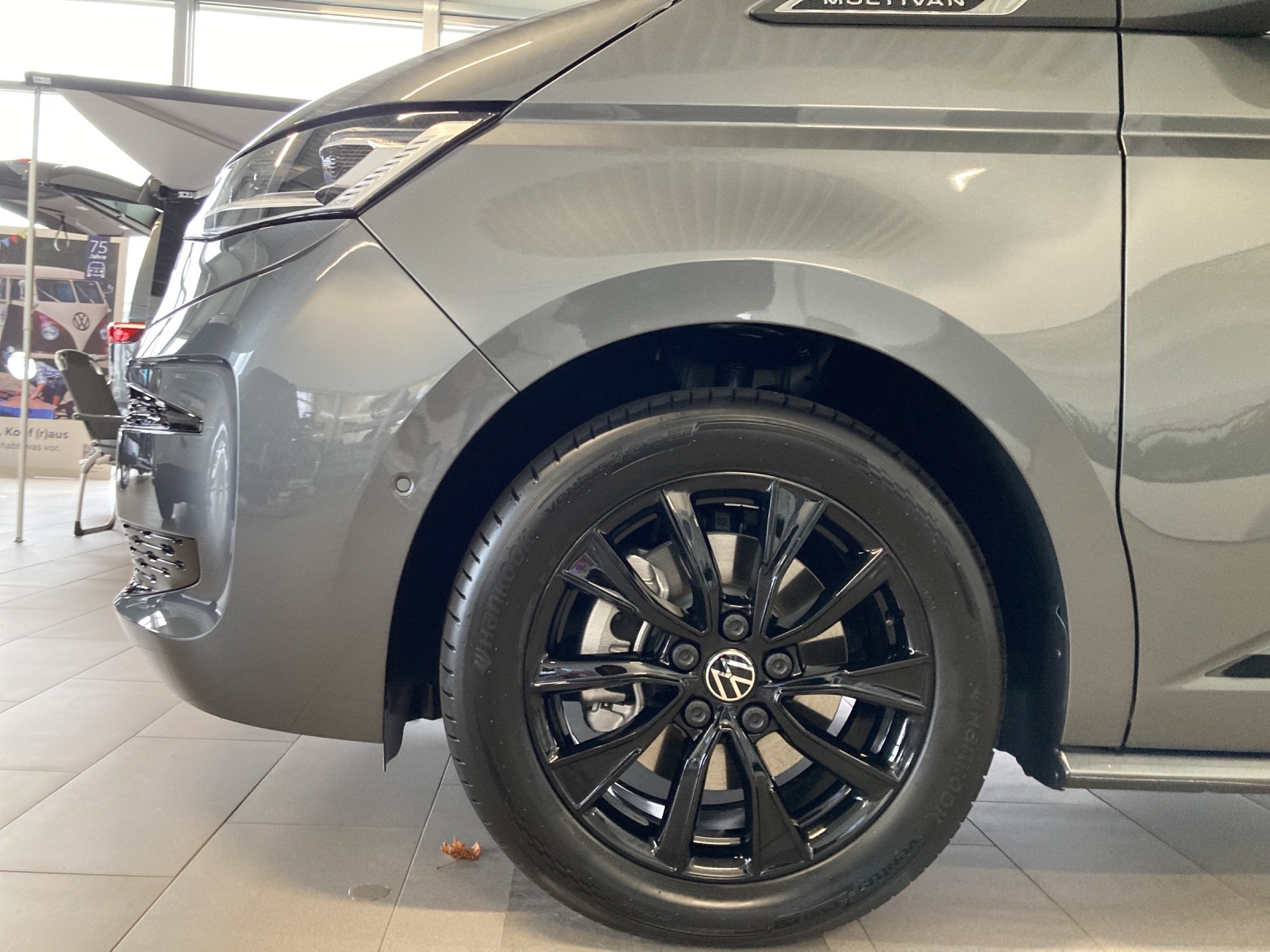 T7 Multivan Edition 2.0 TSI DSG IQ Light AHK Kamera Dynamik Fahrwerk Harman Kardon