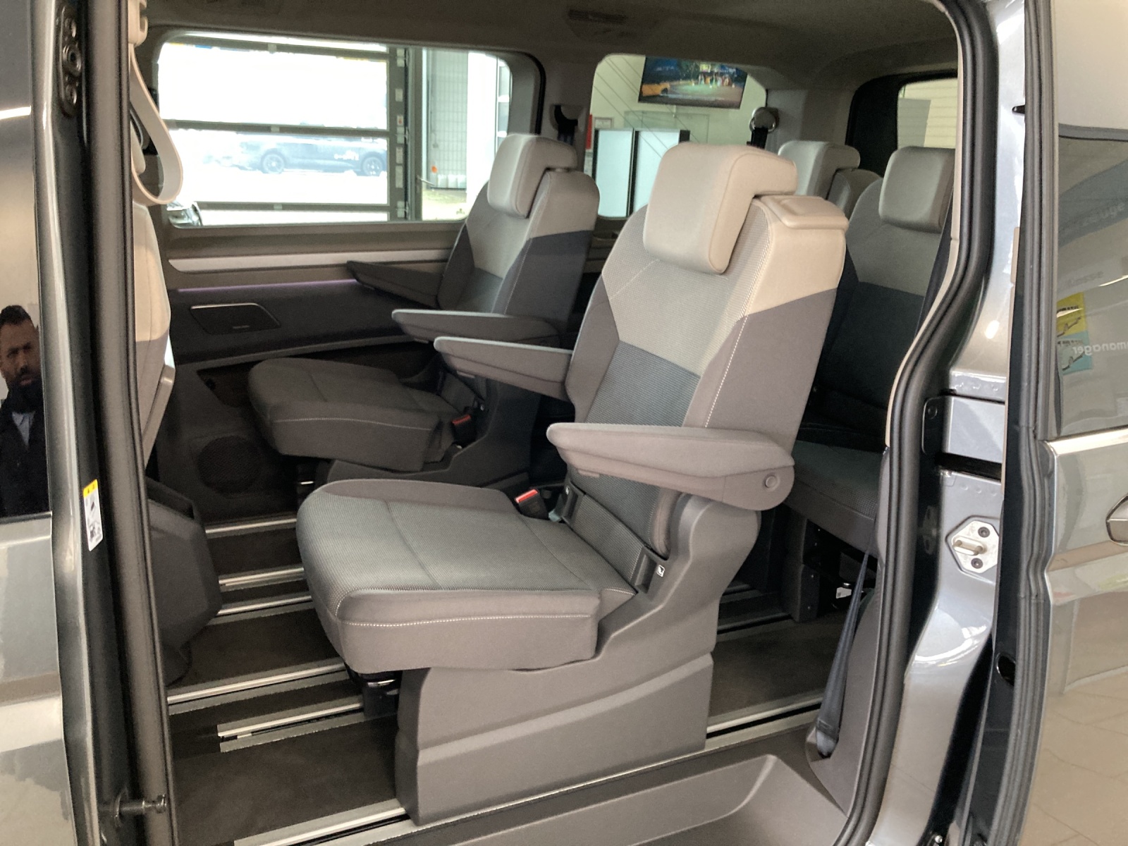 T7 Multivan Edition 2.0 TSI DSG IQ Light AHK Kamera Dynamik Fahrwerk Harman Kardon