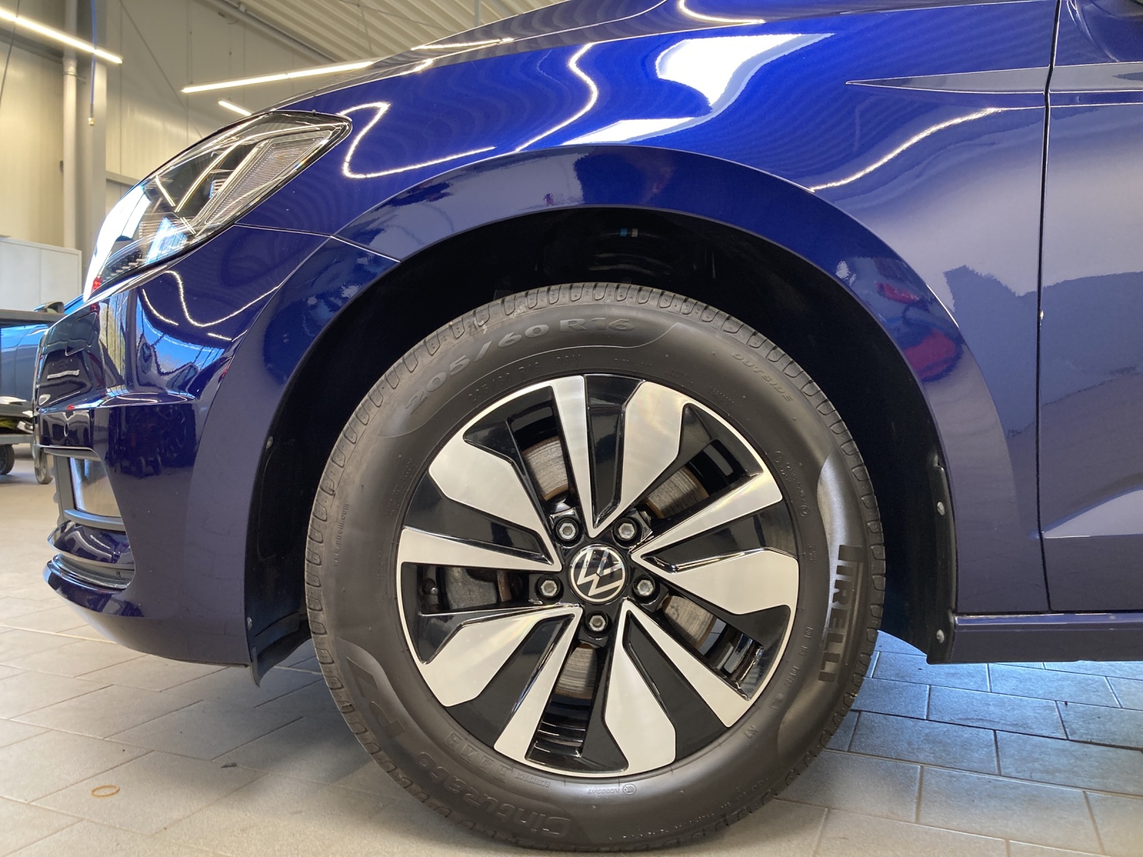 Touran TSI Comfortline IQ-Light TravelAssist Kamera Navi