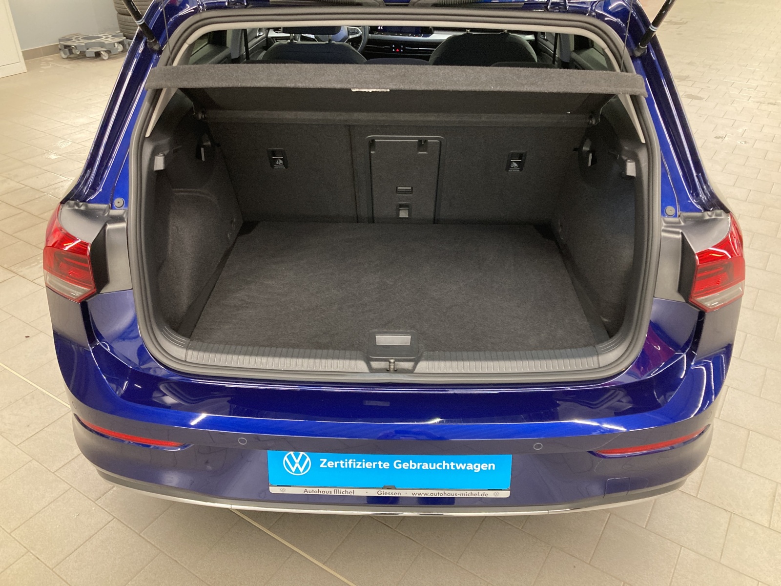 Golf 8 TSI Active Standheiz. HeadUp