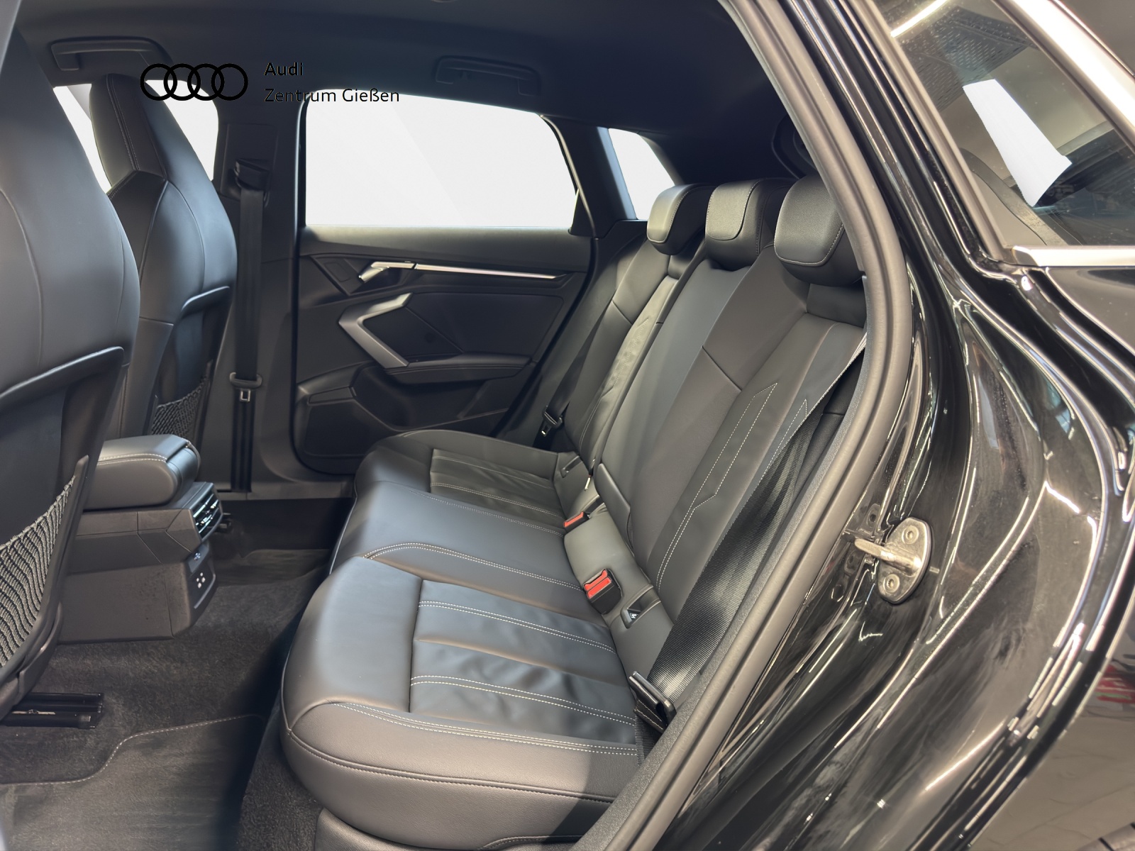 S3 Sportback TFSI quattro Navi LED Leder