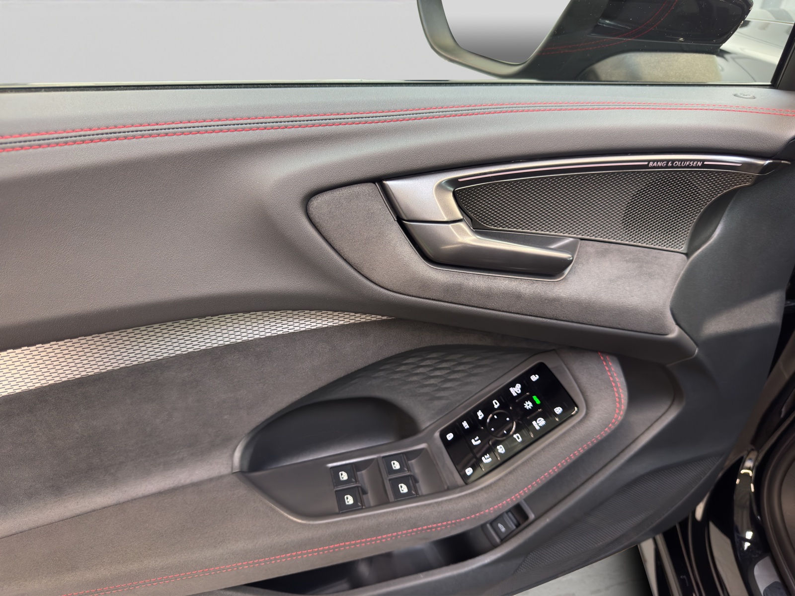 A5 Avant TFSI S line edition one B&O HuD Matrix-LED 360°Kamera