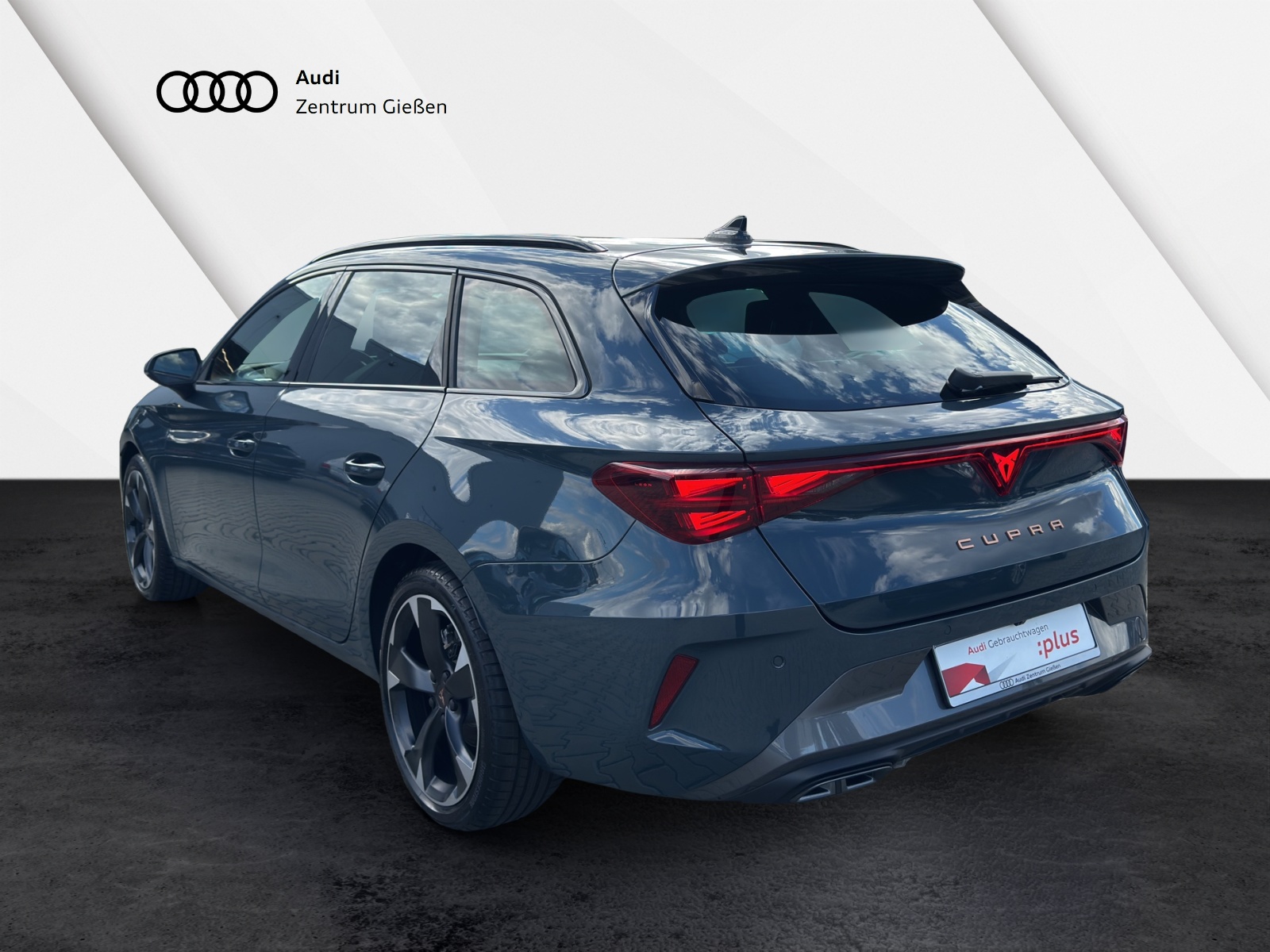 Leon Sportstourer 1.5 eTSI EDGE ACC Rückfahrkamera