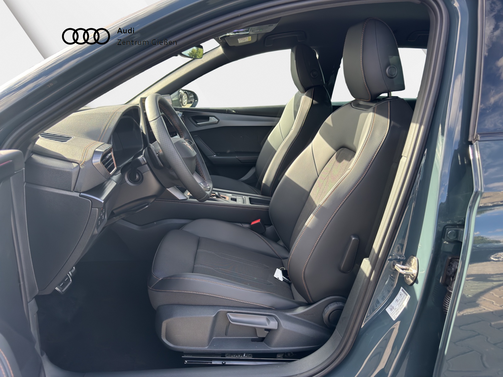 Leon Sportstourer 1.5 eTSI EDGE ACC Rückfahrkamera