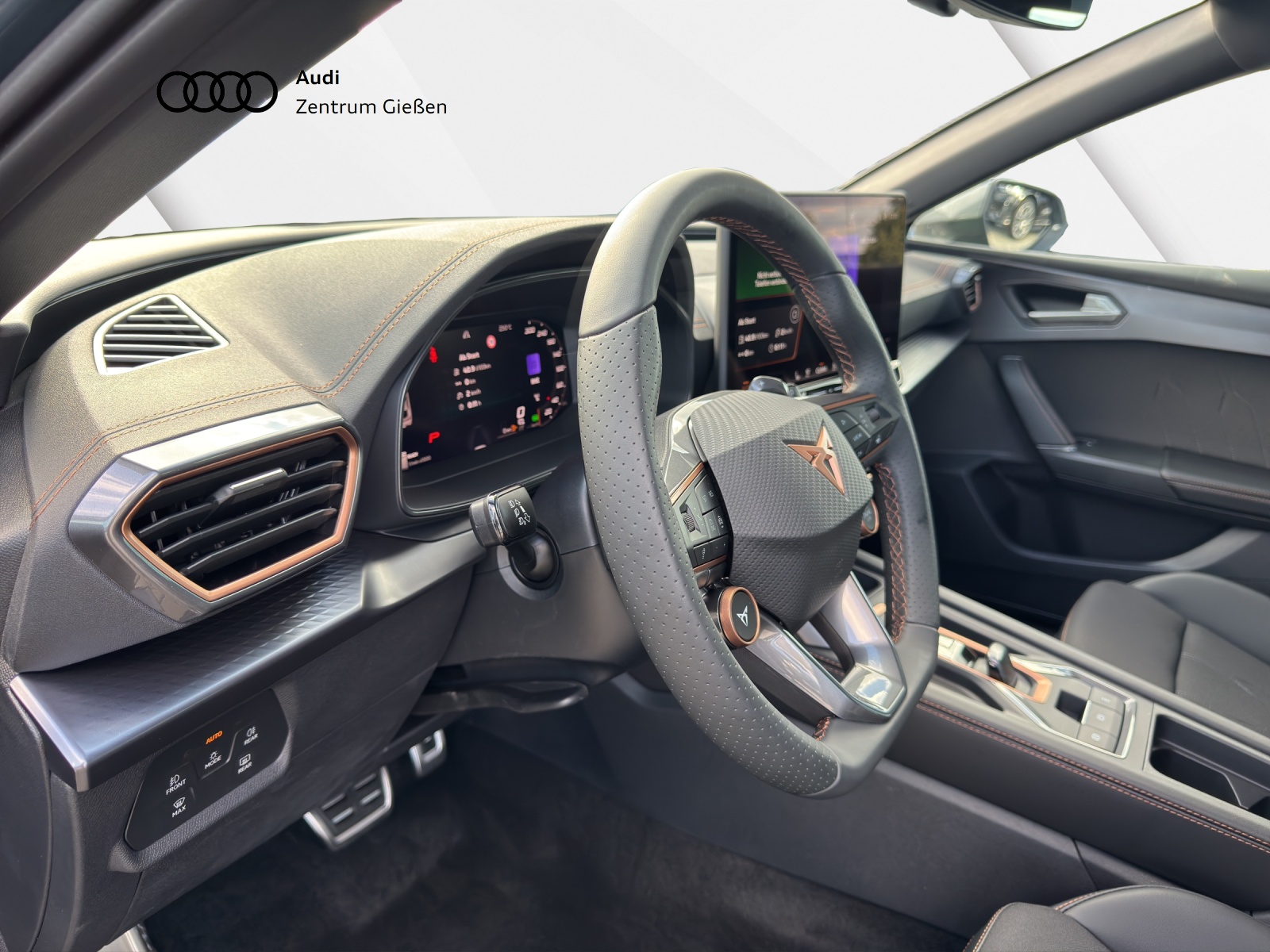 Leon Sportstourer 1.5 eTSI EDGE ACC Rückfahrkamera