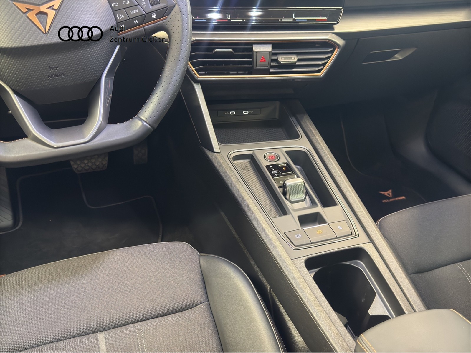 Formentor 2.0 TDI DSG 4Drive AHK Pano Matrix-LED BEATS ACC DCC