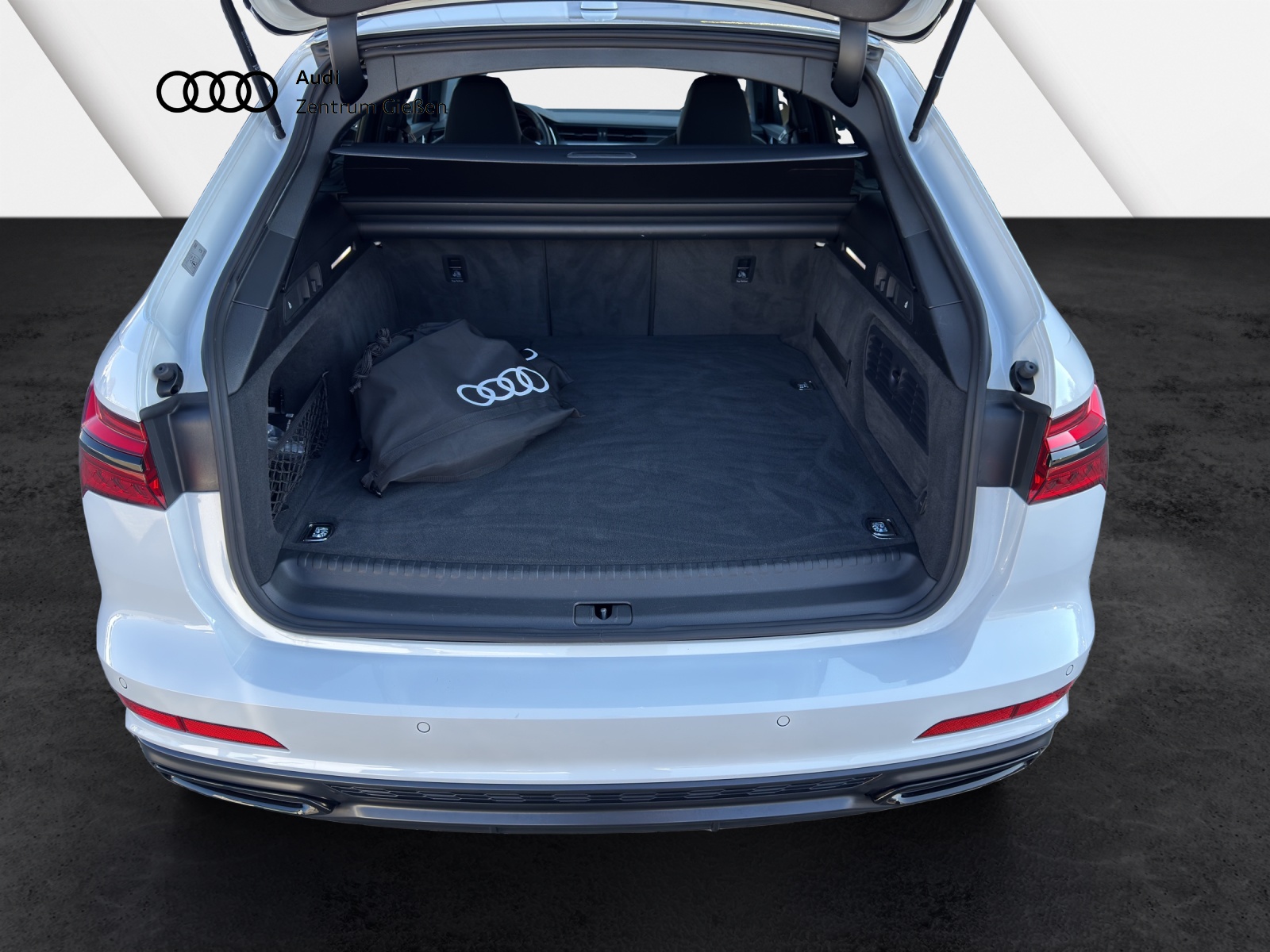 A6 Avant 55 TFSI e quattro S line Black B&O HuD Matrix 360°Kamera