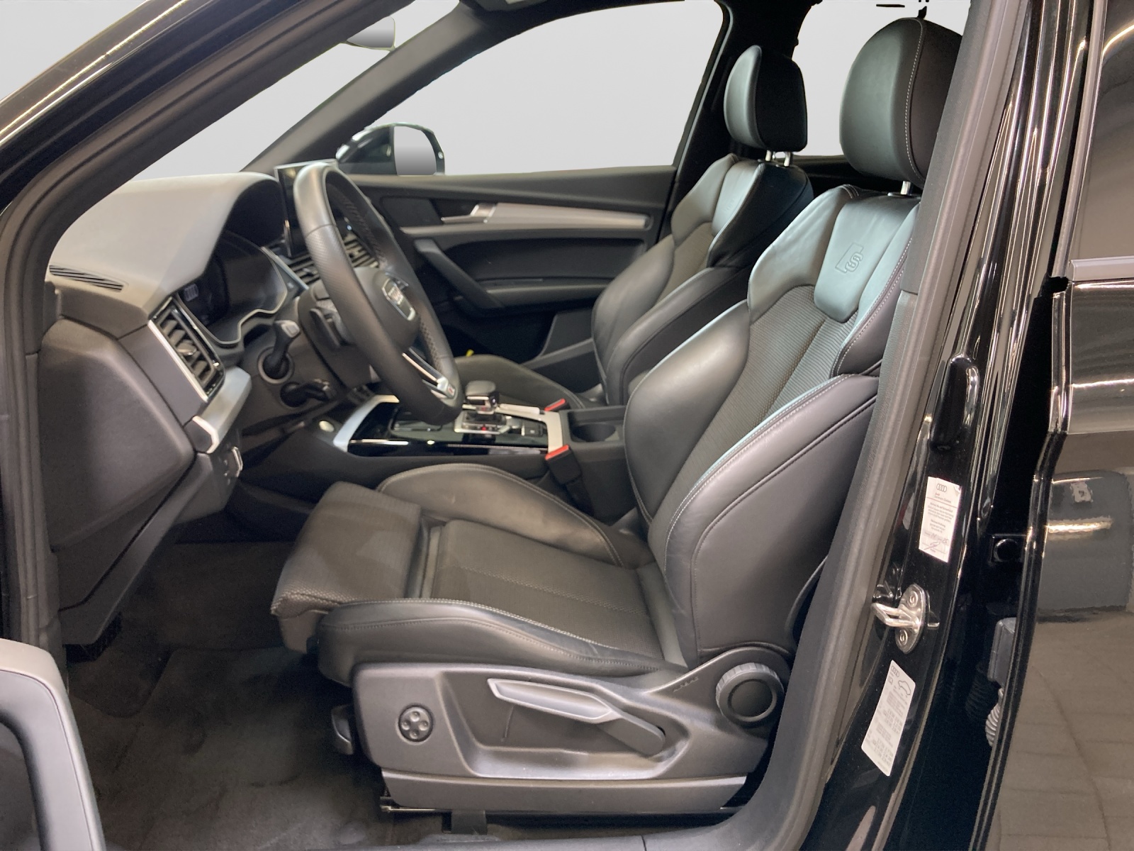 Q5 50 TFSI e quattro S line Matrix-LED Assistenzpaket Tour