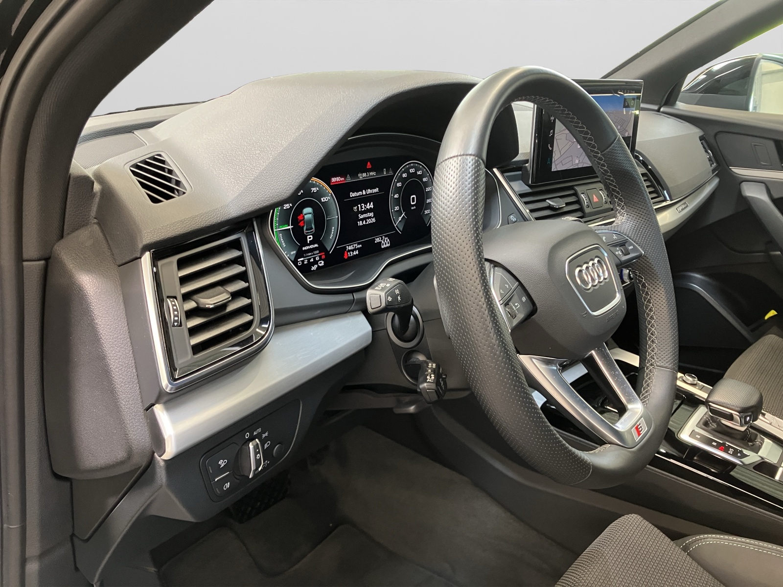 Q5 50 TFSI e quattro S line Matrix-LED Assistenzpaket Tour