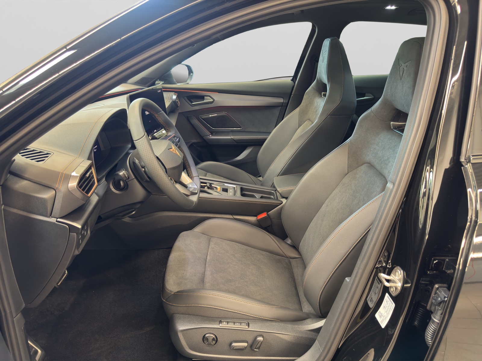 Formentor TSI 4Drive VZ Pano Sennheiser Navi AHK