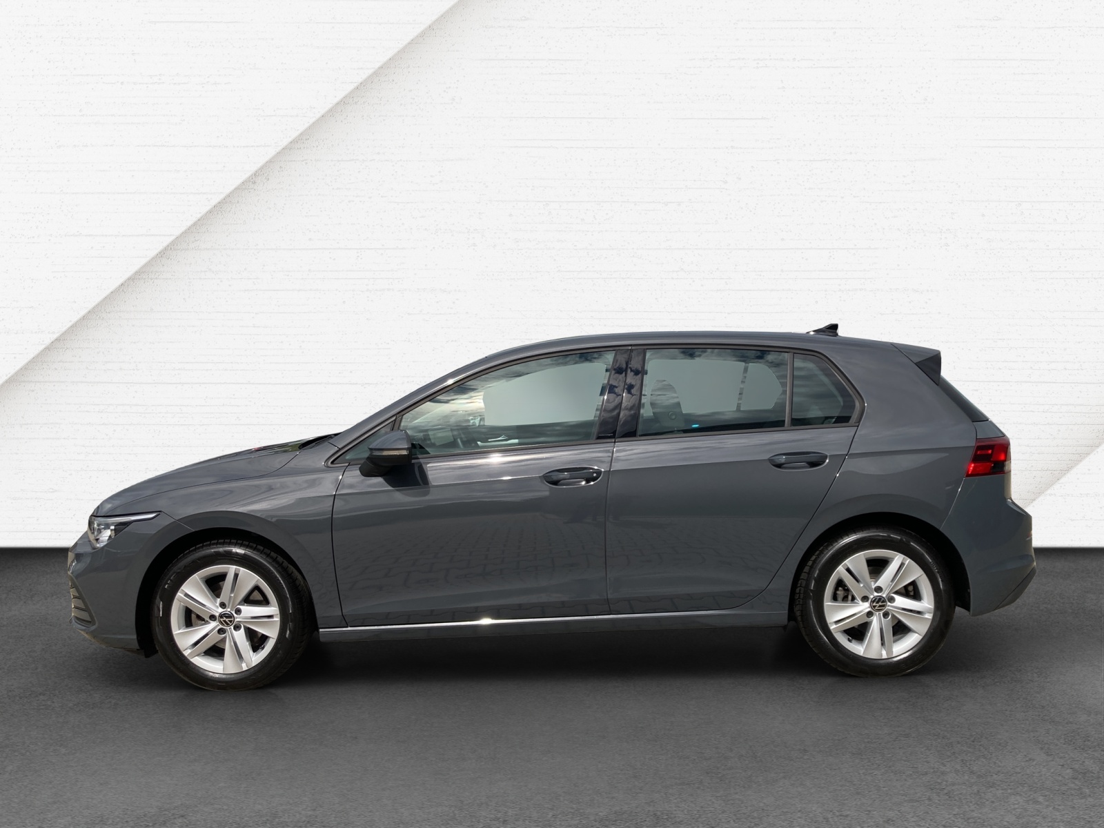 Golf VIII 1.5 eTSI DSG Life LED-Plus TravelAssist Navi ErgoActive