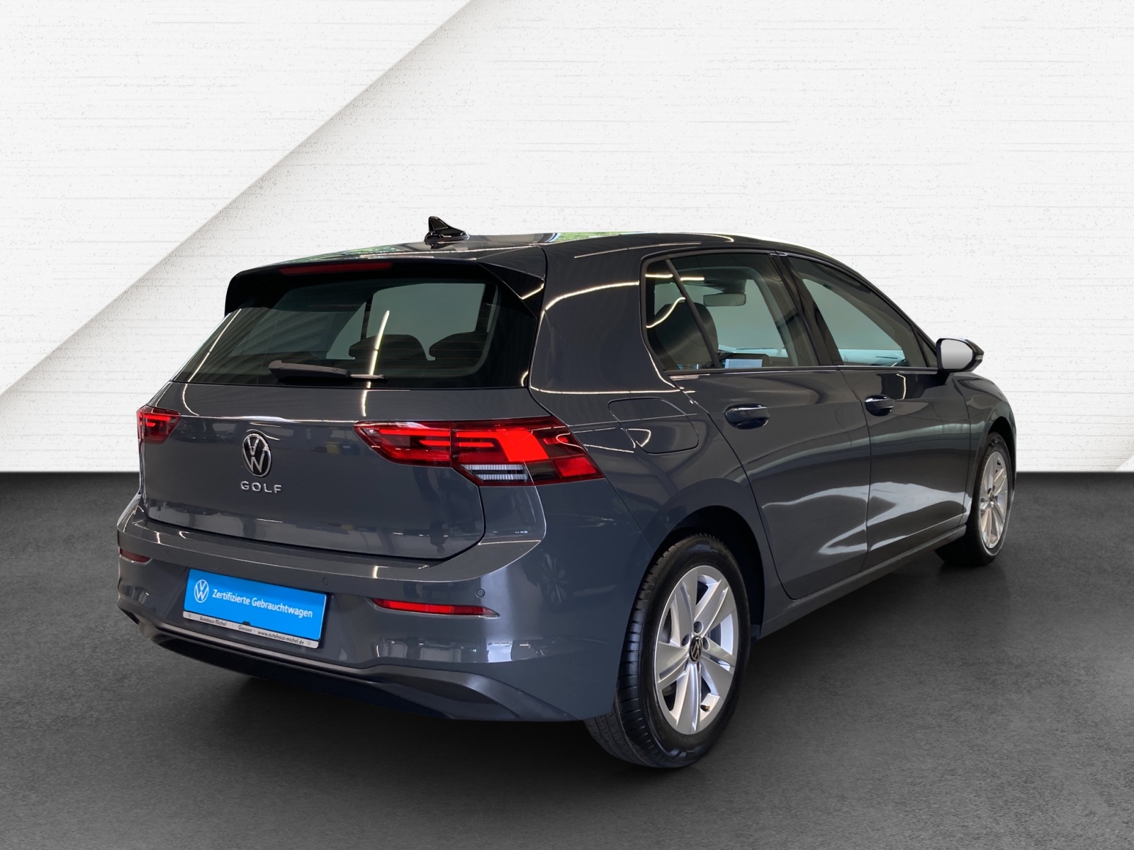 Golf VIII 1.5 eTSI DSG Life LED-Plus TravelAssist Navi ErgoActive