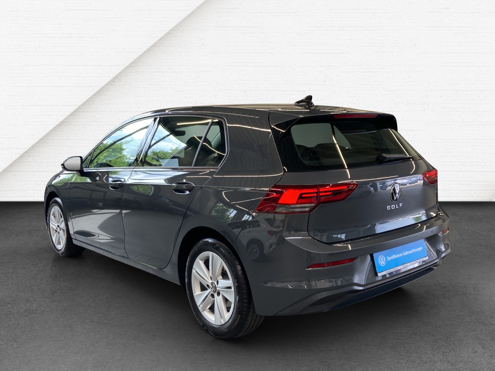 Golf VIII 1.5 eTSI DSG Life LED-Plus TravelAssist Navi ErgoActive