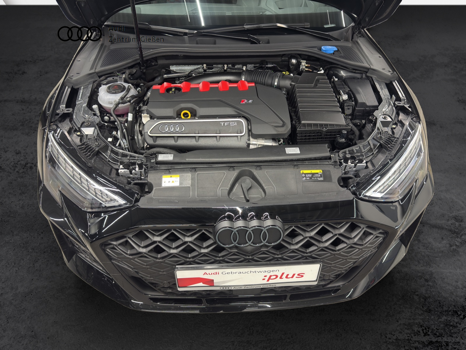 RS 3 Limousine 2.5 TFSI quattro Black HuD Pano RS-Sportabgasanlage 280km/h SONOS