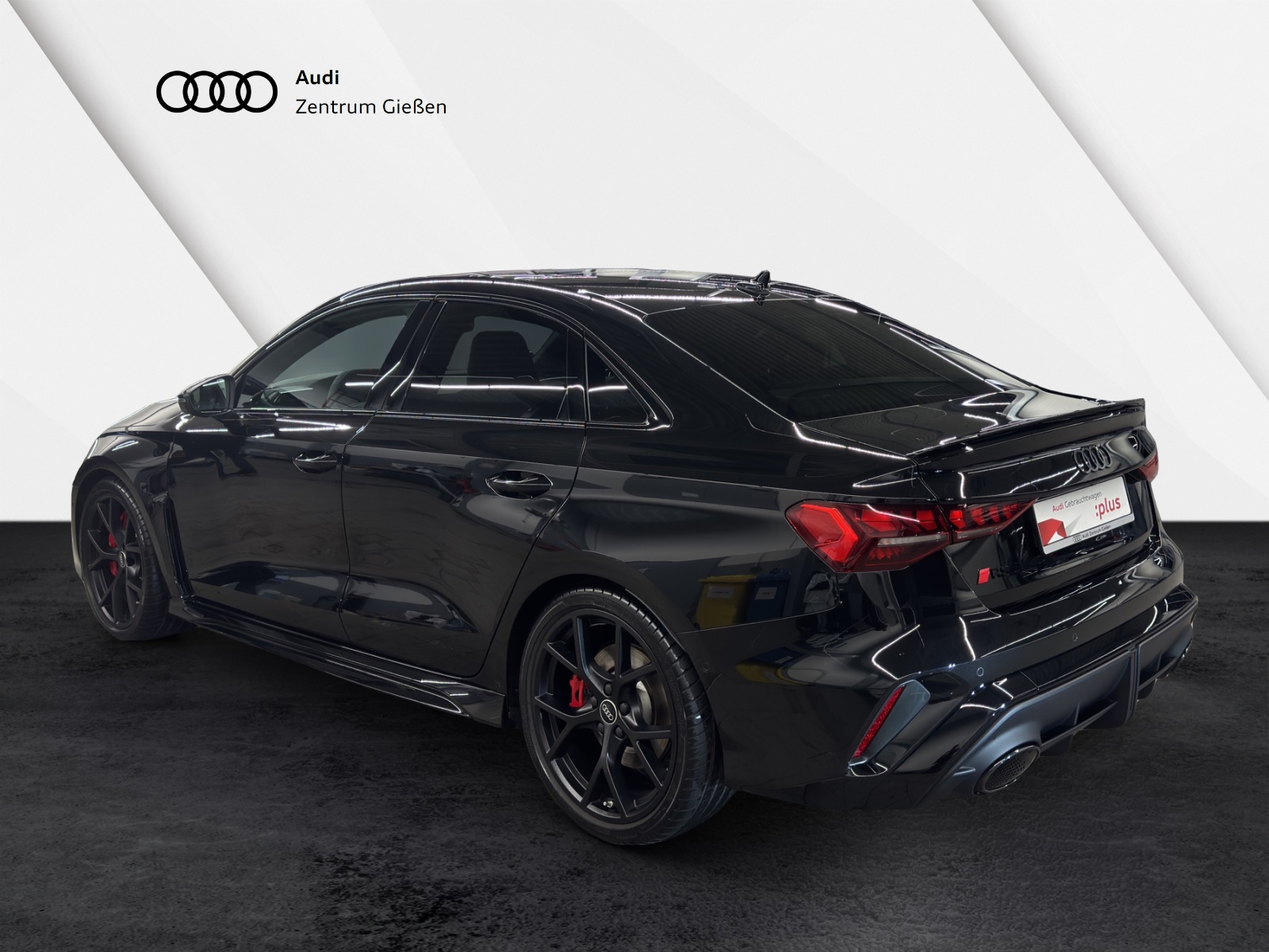 RS 3 Limousine 2.5 TFSI quattro Black HuD Pano RS-Sportabgasanlage 280km/h SONOS