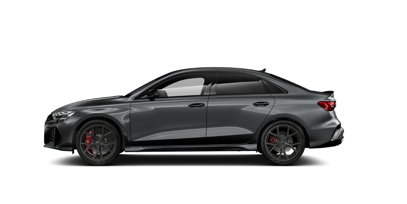 RS 3 Limousine 2.5 TFSI quattro Black Assistenzpakete