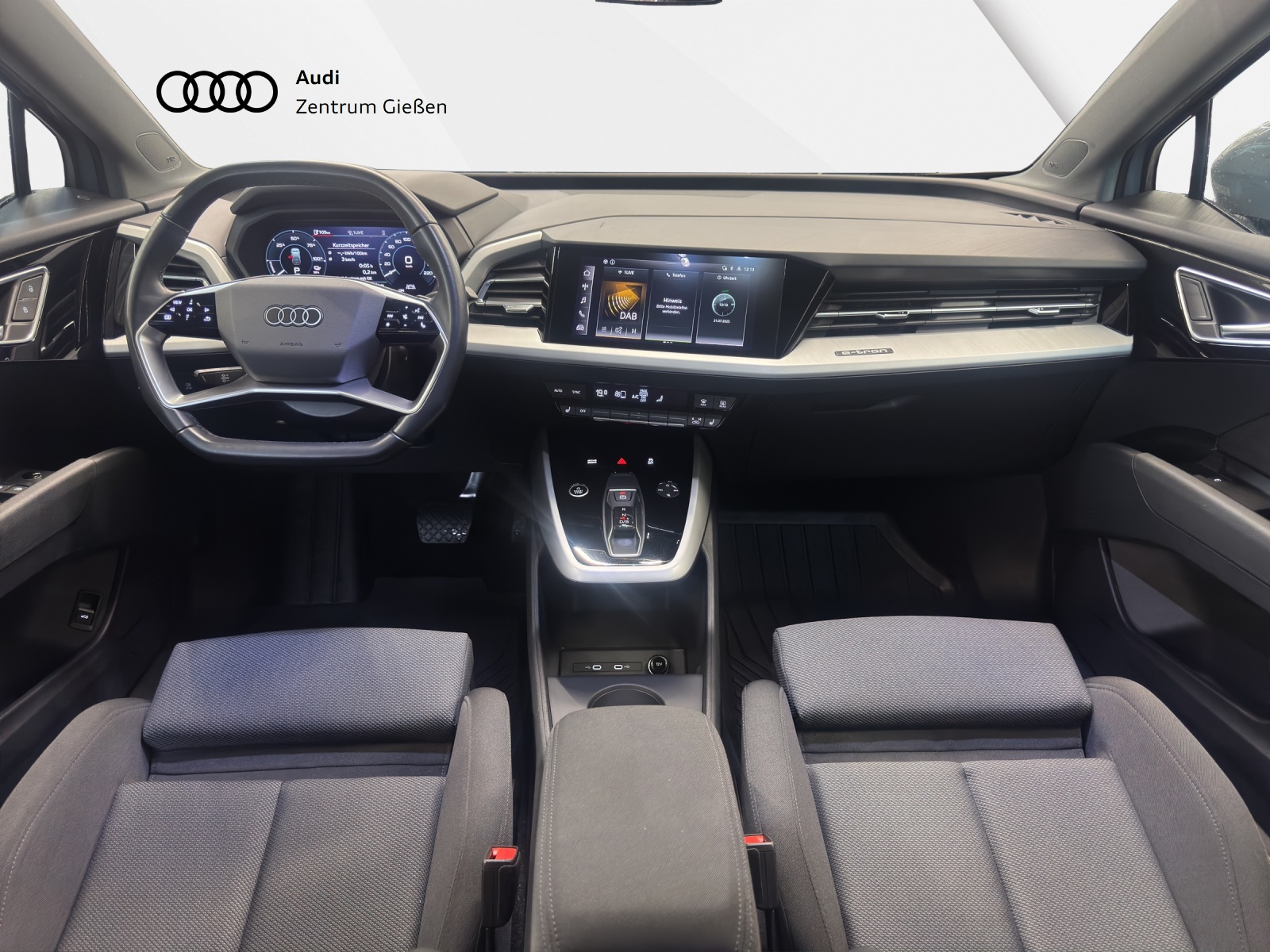Q4 e-tron Sportback 35 advanced black SONOS Einparkhilfe