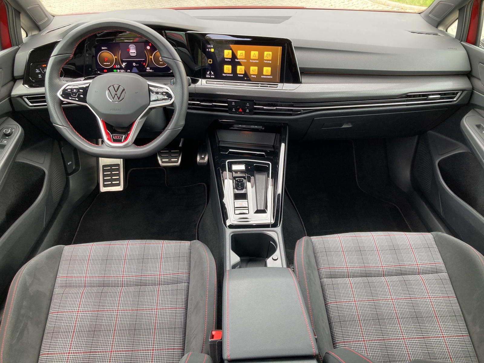 Golf VIII 2.0 TSI DSG GTI LED-Plus TravelAssist Navi Alu-19Zoll