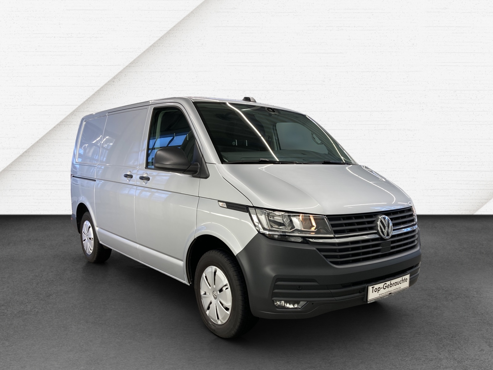 T6 Transporter 6.1 Kasten 2.0 TDI Navi PDC Klima SH li Standheizung mit FB