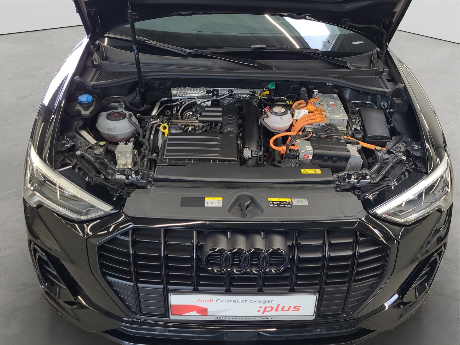 Q3 45 TFSI e S line Black AHK ACC Rückfahrkamera