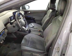 ID.4 Pro Performance 150 kW/77kWh Wärmepumpe IQ-Light Navi