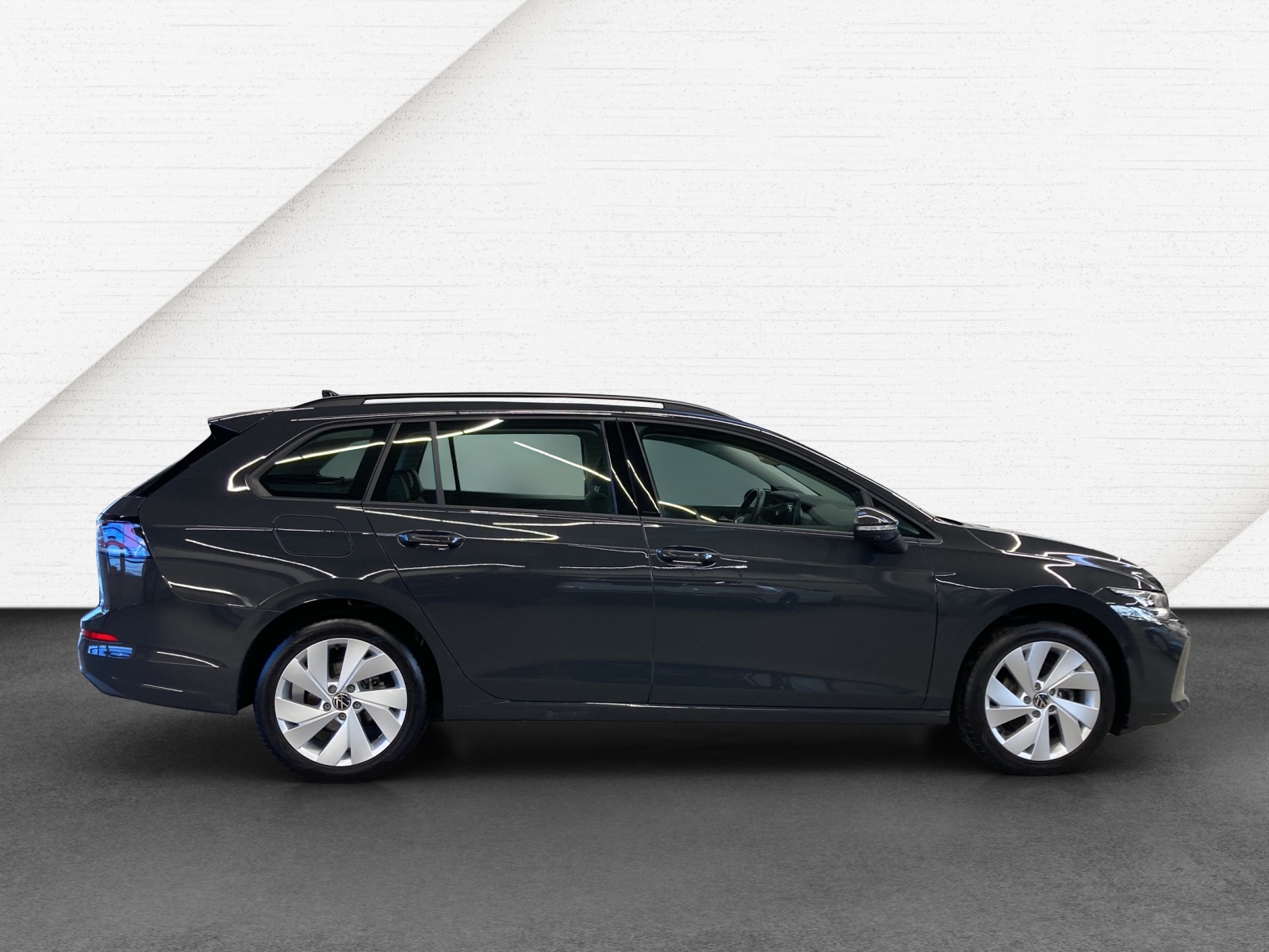 Golf 8 Variant eTSI DSG Life IQ-Light HeadUp Ergo Navi Kamera