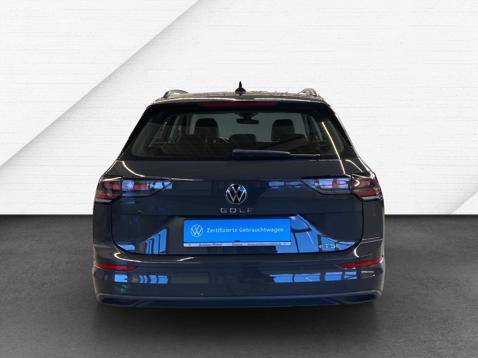 Golf 8 Variant eTSI DSG Life IQ-Light HeadUp Ergo Navi Kamera