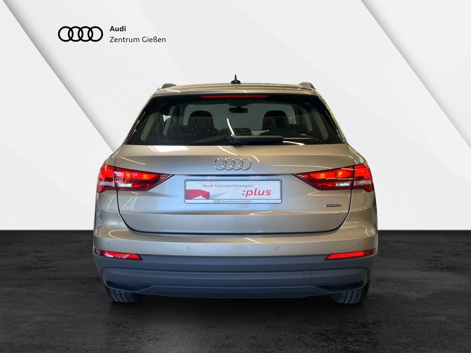 Q3 35 TDI quattro AHK MMI Navi Plus Einparkhilfe plus