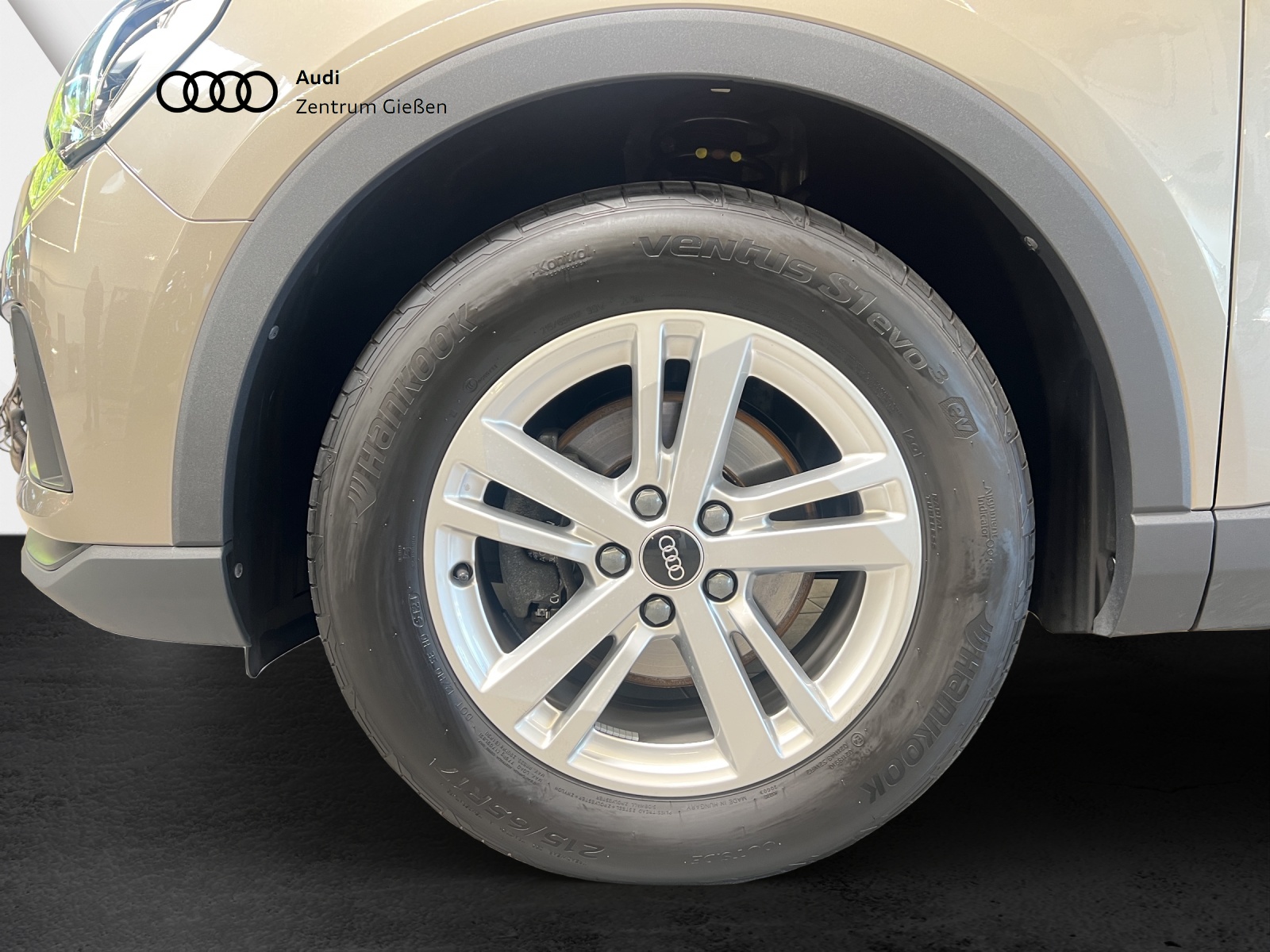 Q3 35 TDI quattro AHK MMI Navi Plus Einparkhilfe plus